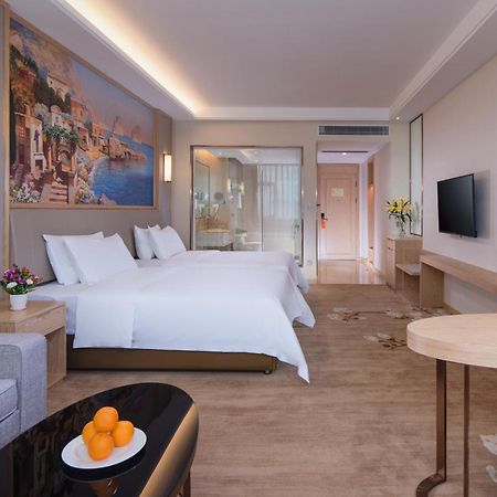 Vienna International Hotel Lianjiang  Exterior photo